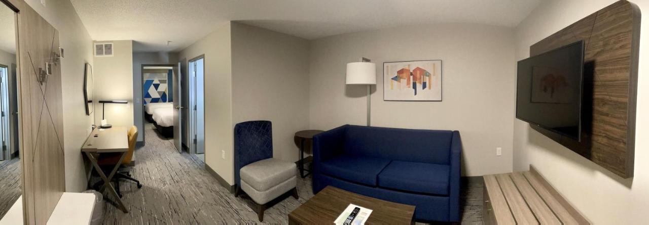 Holiday Inn Express & Suites Marquette By Ihg Eksteriør billede