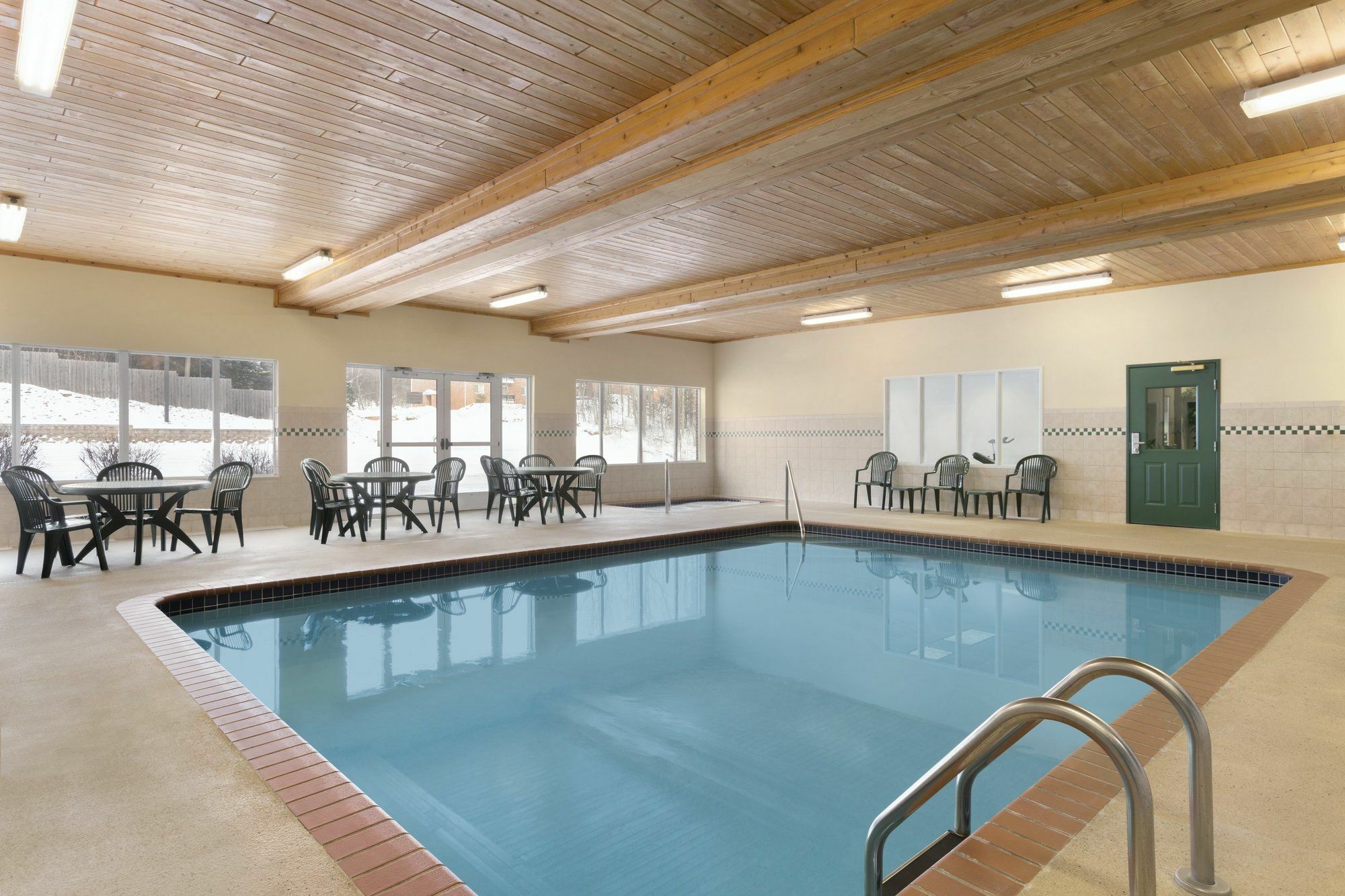 Holiday Inn Express & Suites Marquette By Ihg Eksteriør billede