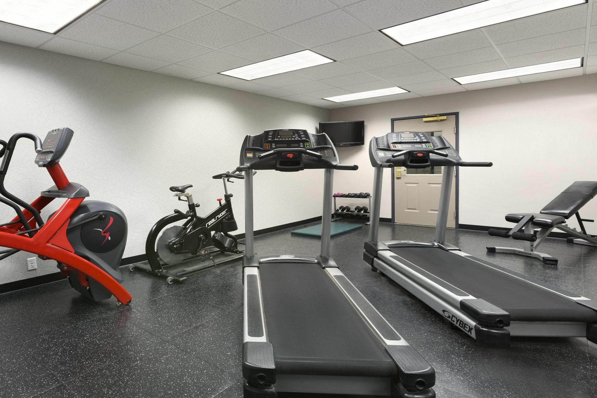Holiday Inn Express & Suites Marquette By Ihg Eksteriør billede